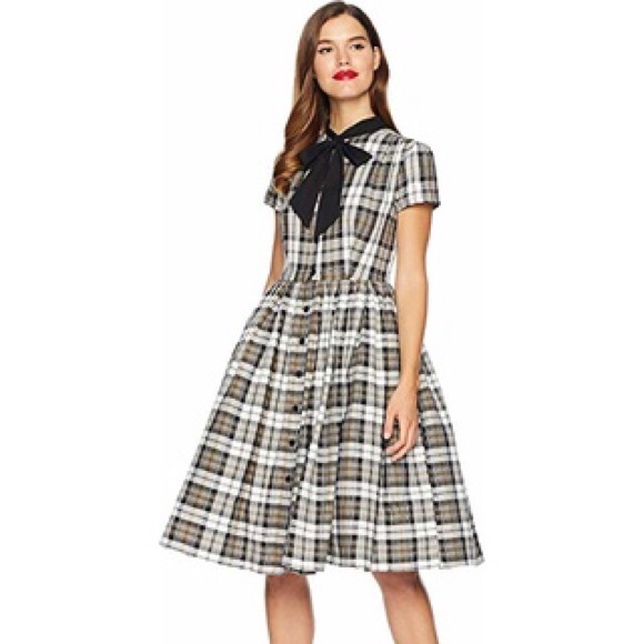 ❌SOLD❌Unique Vintage Plaid Button Up Swing Dress - Picture 4 of 15